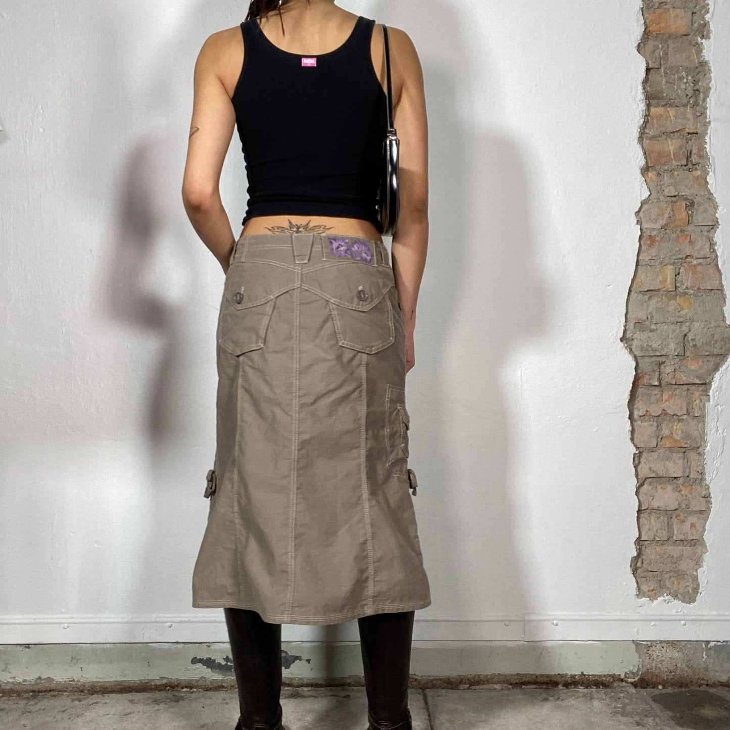 Vintage 2000's Grunge Brown Cargo Midi Skirt with Contrast Stitching (S)