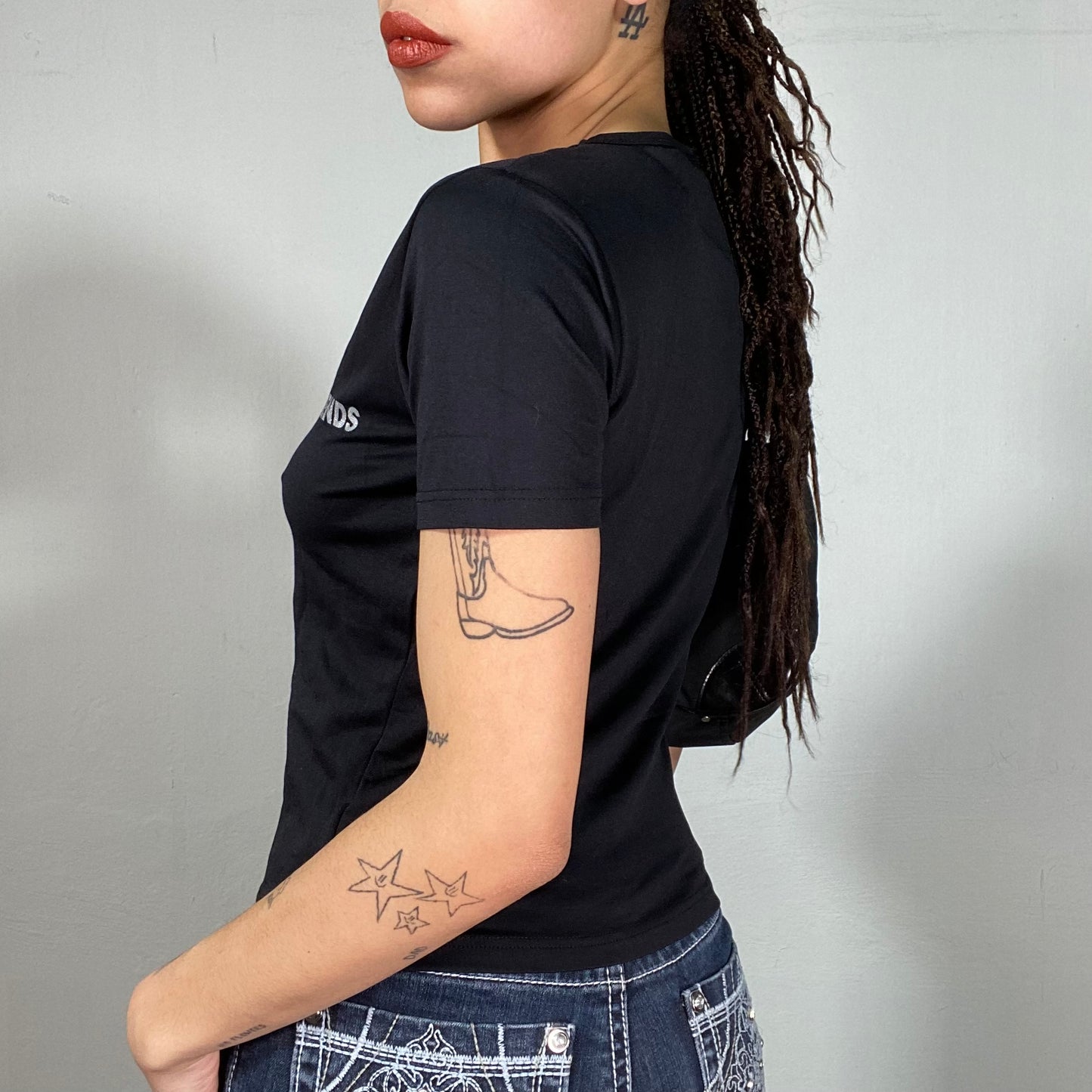 Vintage 2000's 'Diamonds Are Girls Best Friends' Black Shirt (S)