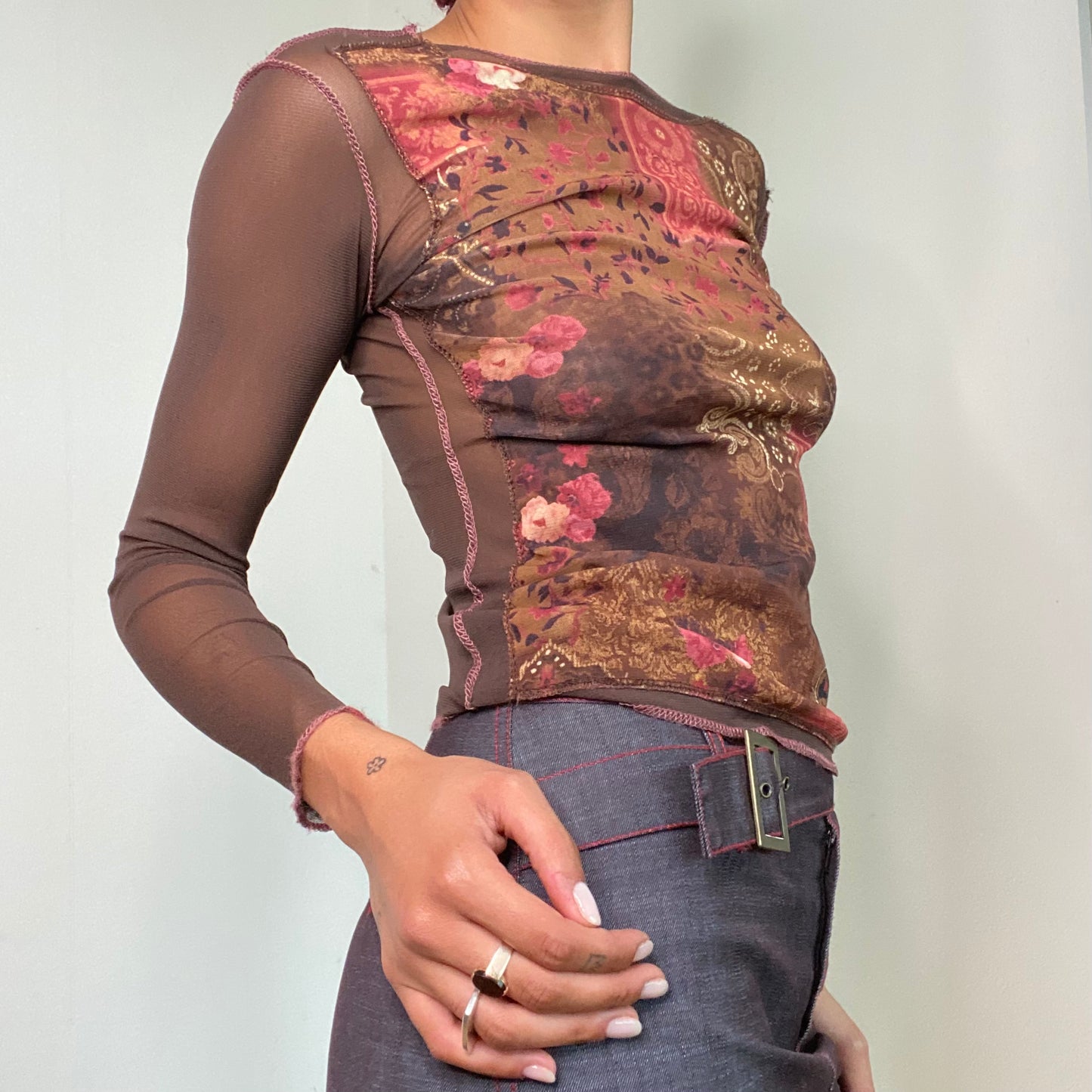Vintage 90’s Whimsigoth Brown Paisley Mesh Longsleeve (XS/S)