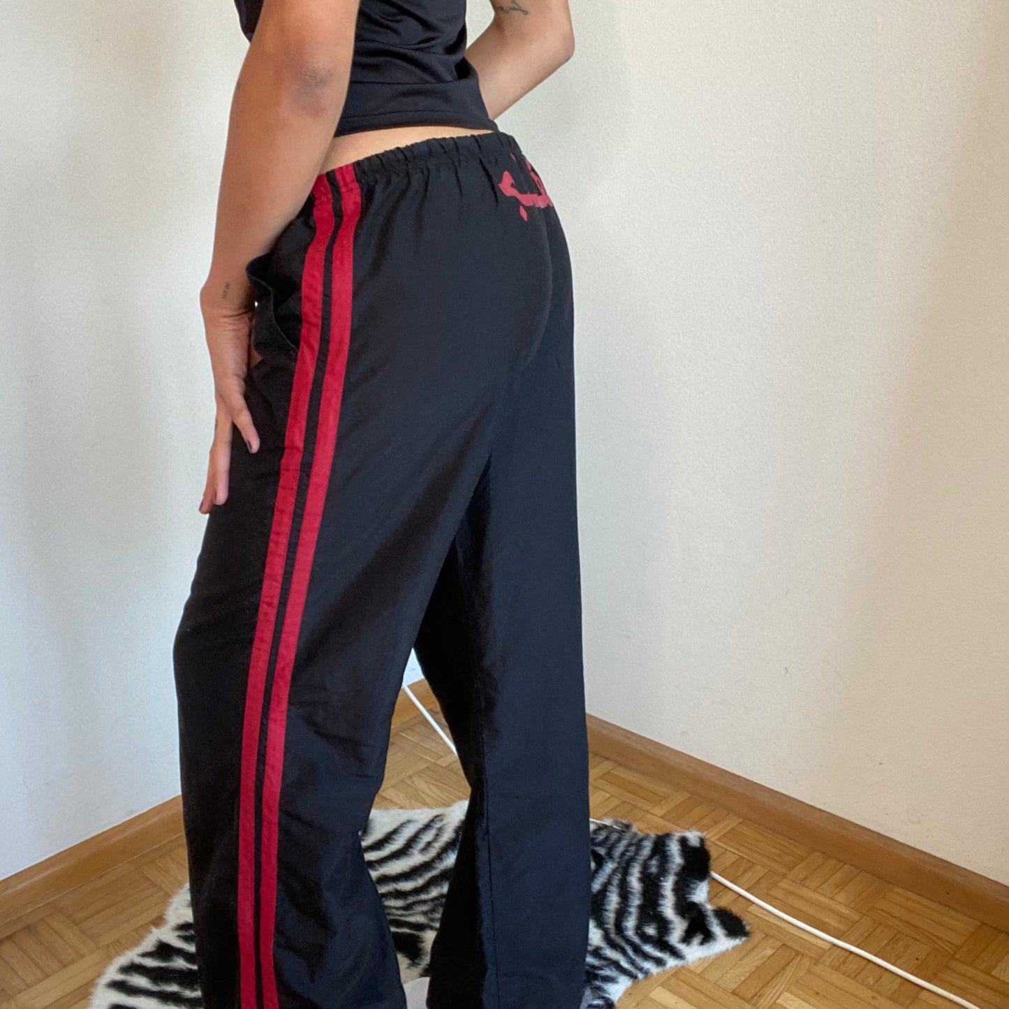 Vintage 90's Sporty Black Track Baggy Pants with Red Side Stripes (S/M)