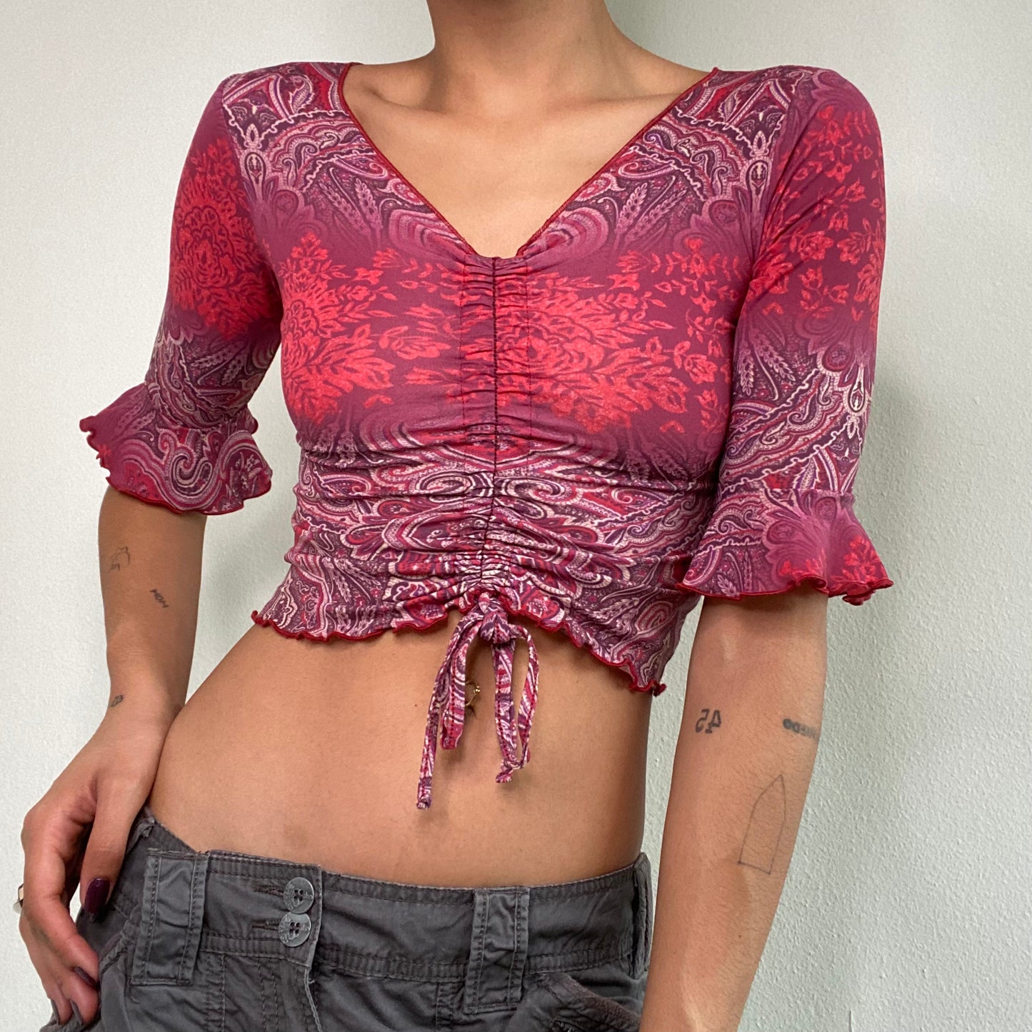 Vintage 90's Whimsigoth Red Mesh Cropped Top With Scrunch Detail (XS)