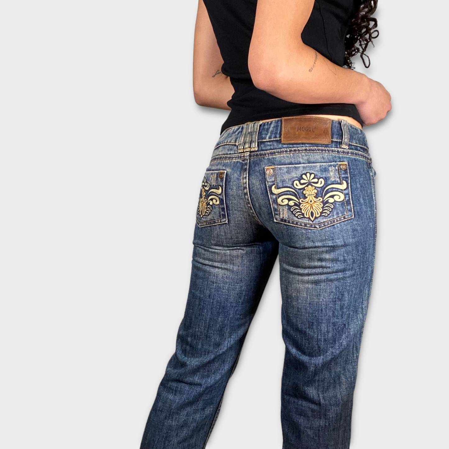 Vintage 2000's Model Off Duty Straight Leg Low Rise Jeans (S)