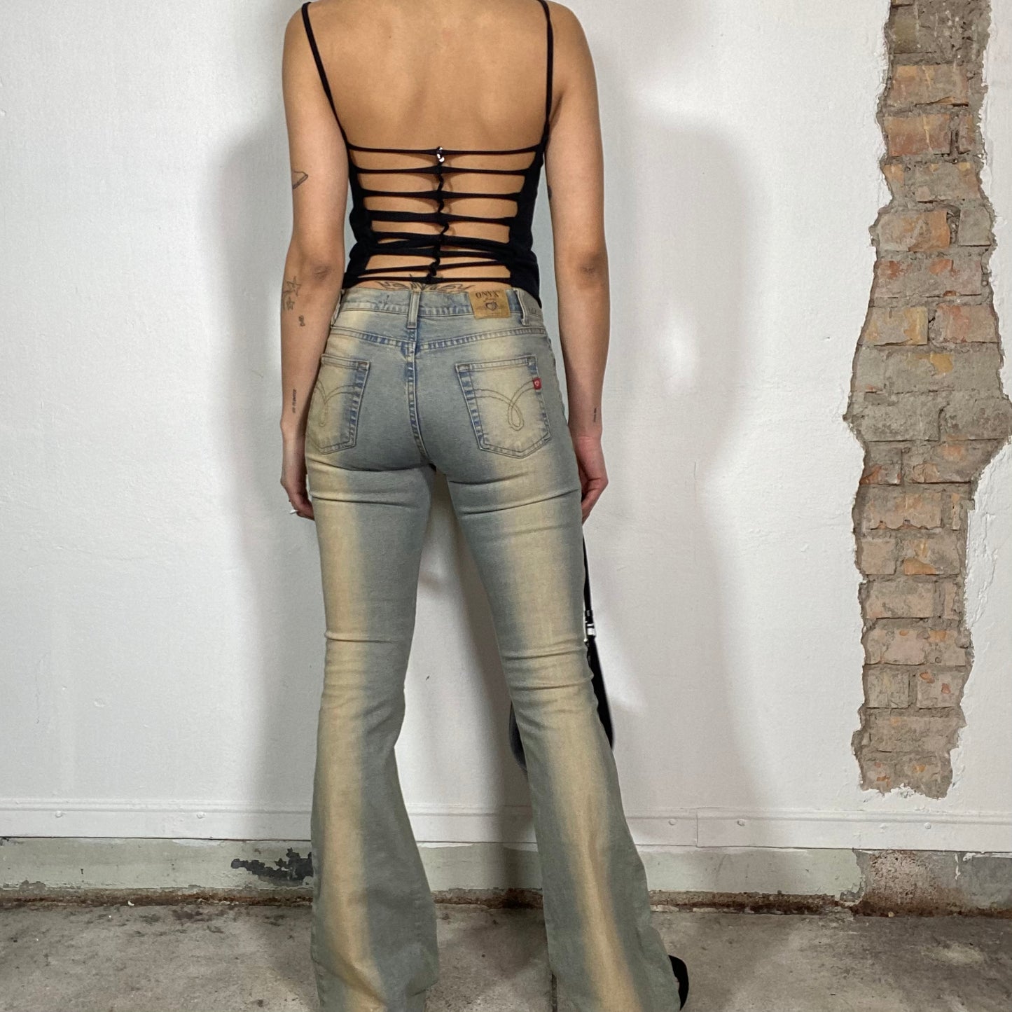 Vintage 2000's Grunge Beige Washed Flared Jeans (S)