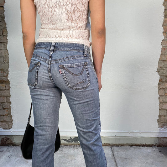 Vintage 90's Model Off Duty Carrot Jeans with Patch Detail (S)