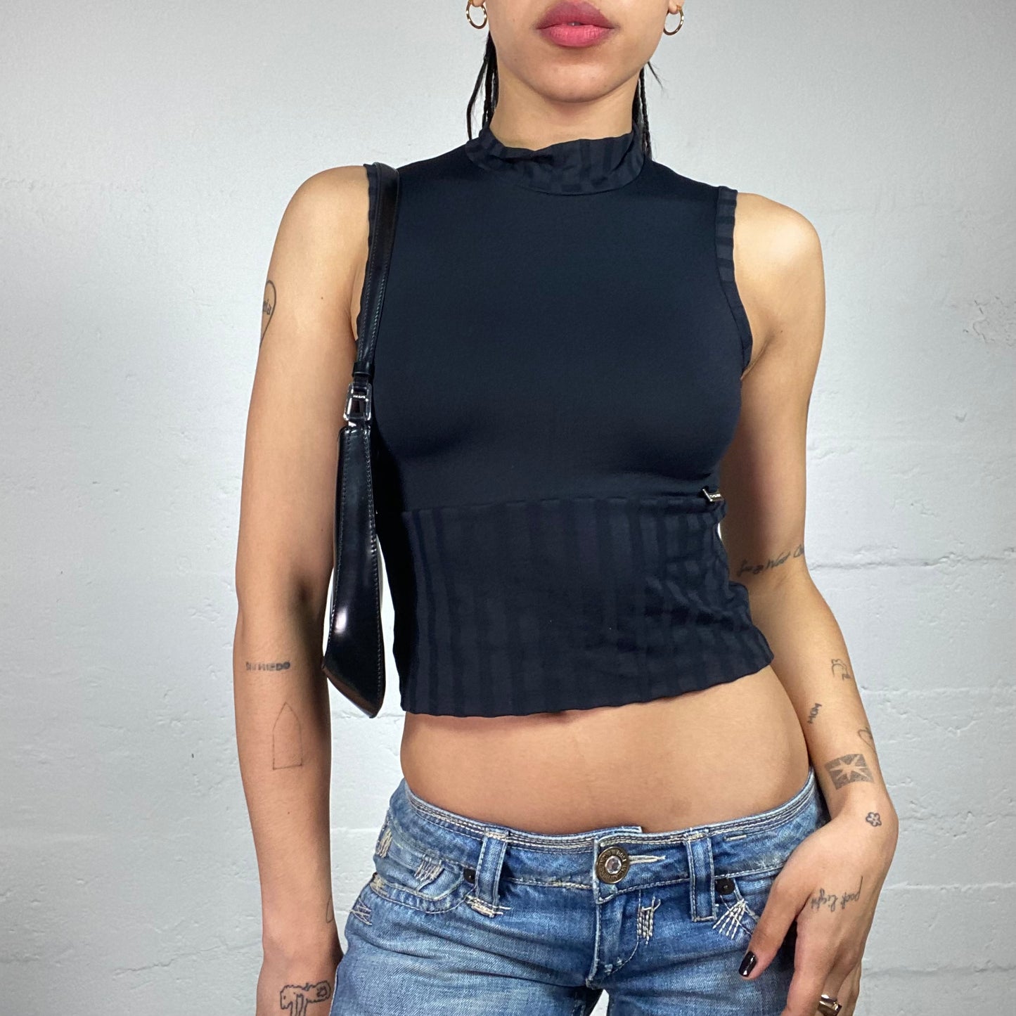 Vintage 2000's Morgan Downtown Girl Black Jersey Turtleneck Striped Texture Tank Top (S)