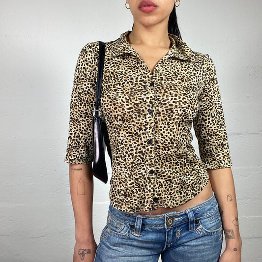 Vintage 2000's Office Girl Sand Toned 2/3 Sleeve Slim Fit Cropped Button Up Shirt with Leo Print (S)