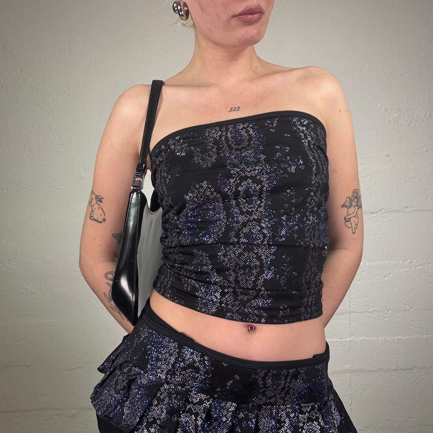 Vintage 2000's Funky Black and Purple Shiny Sequins and Rhinestones Decorated Micro Pleated Skirt and Tube Top Set (M)