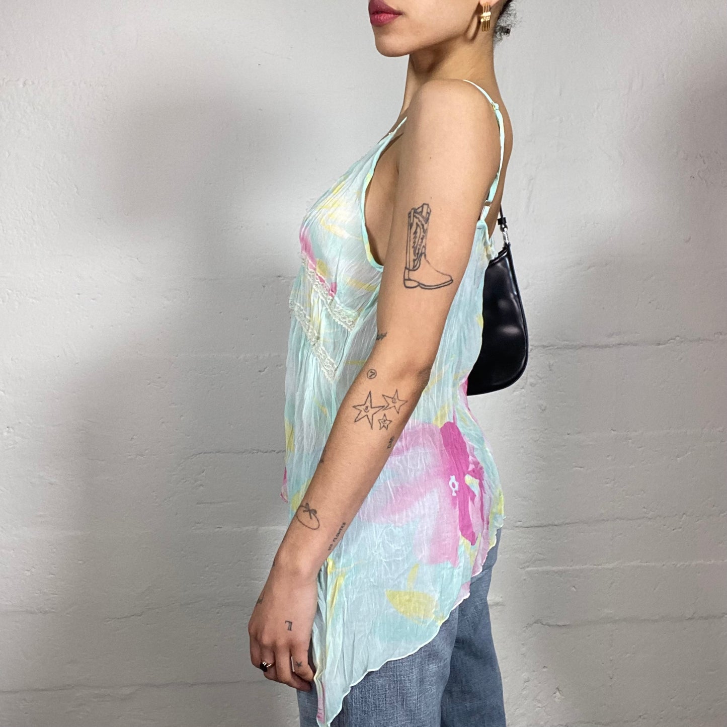 Vintage 2000's Romantic Soft Girl Baby Blue Asymmetric Cami Top with Pink Floral Accents (XL/XXL)