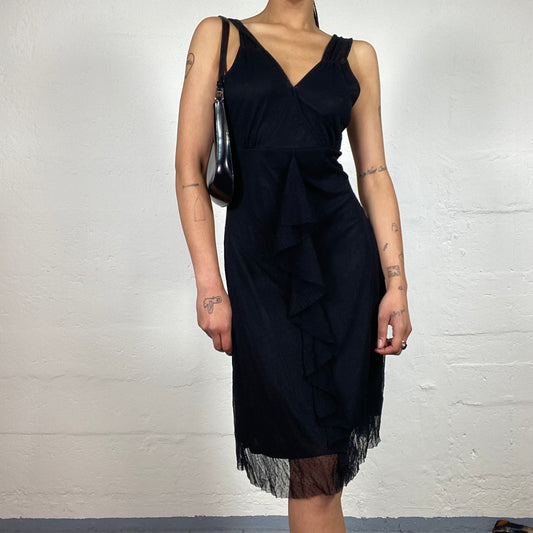 Vintage 2000's Saturday Dinner Black Layered Midi Dress with Ruffled Chiffon Detail (M)