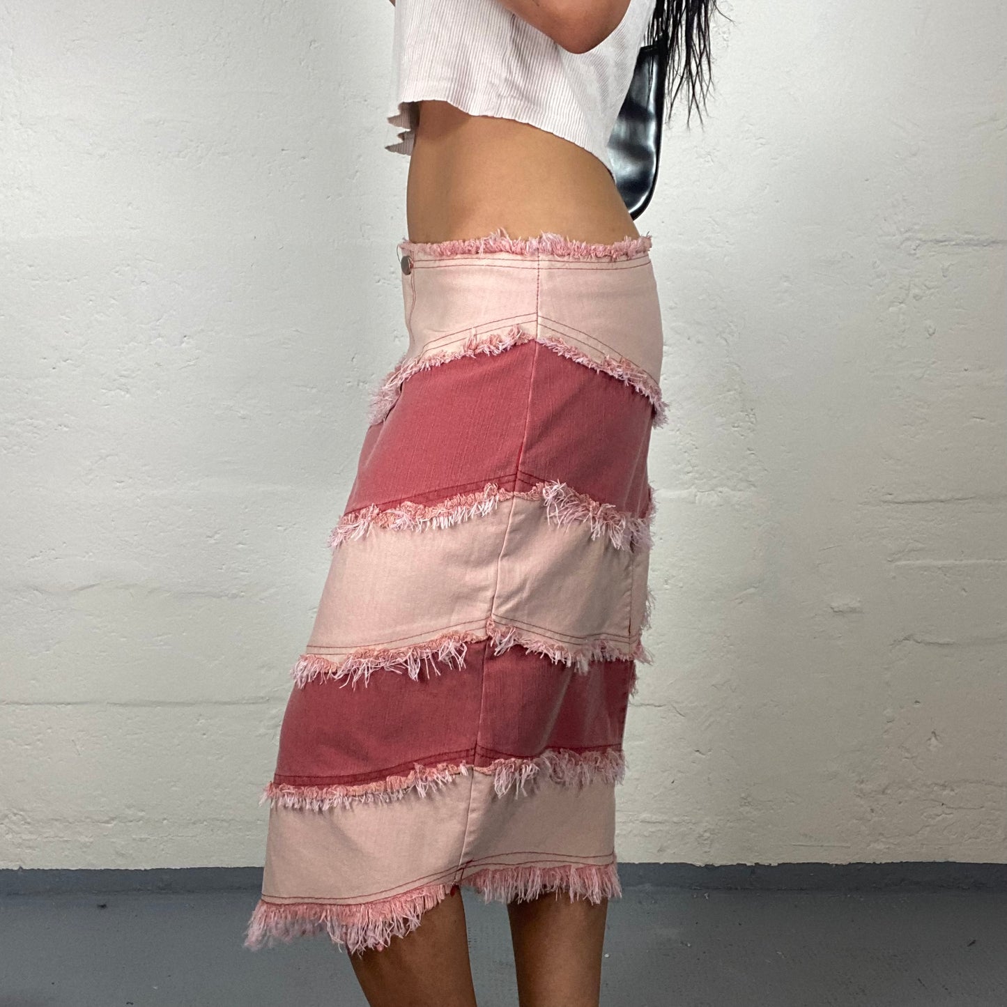 Vintage 2000’s Downtown Girl Pink Denim Striped Open Trim Midi Skirt (M)