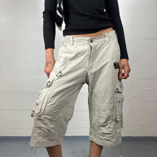 Vintage 2000's Skater Girl Beige Baggy Cargo Shorts with Multiple Pockets (XL)