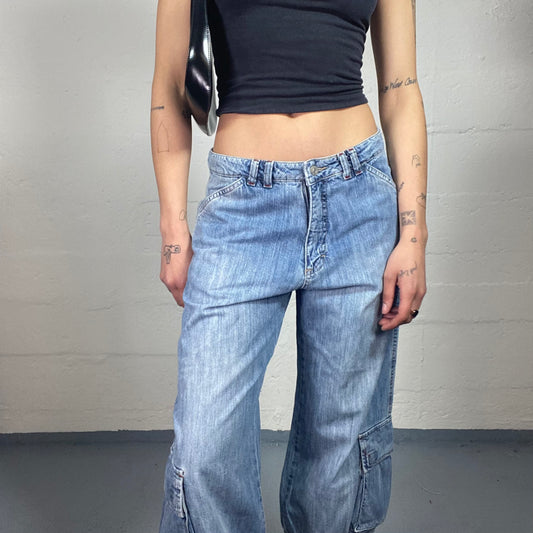 Vintage 2000's Hip-Hop Blue Light Washed Cargo Denim Capri Pants with Bottom Binding (M)