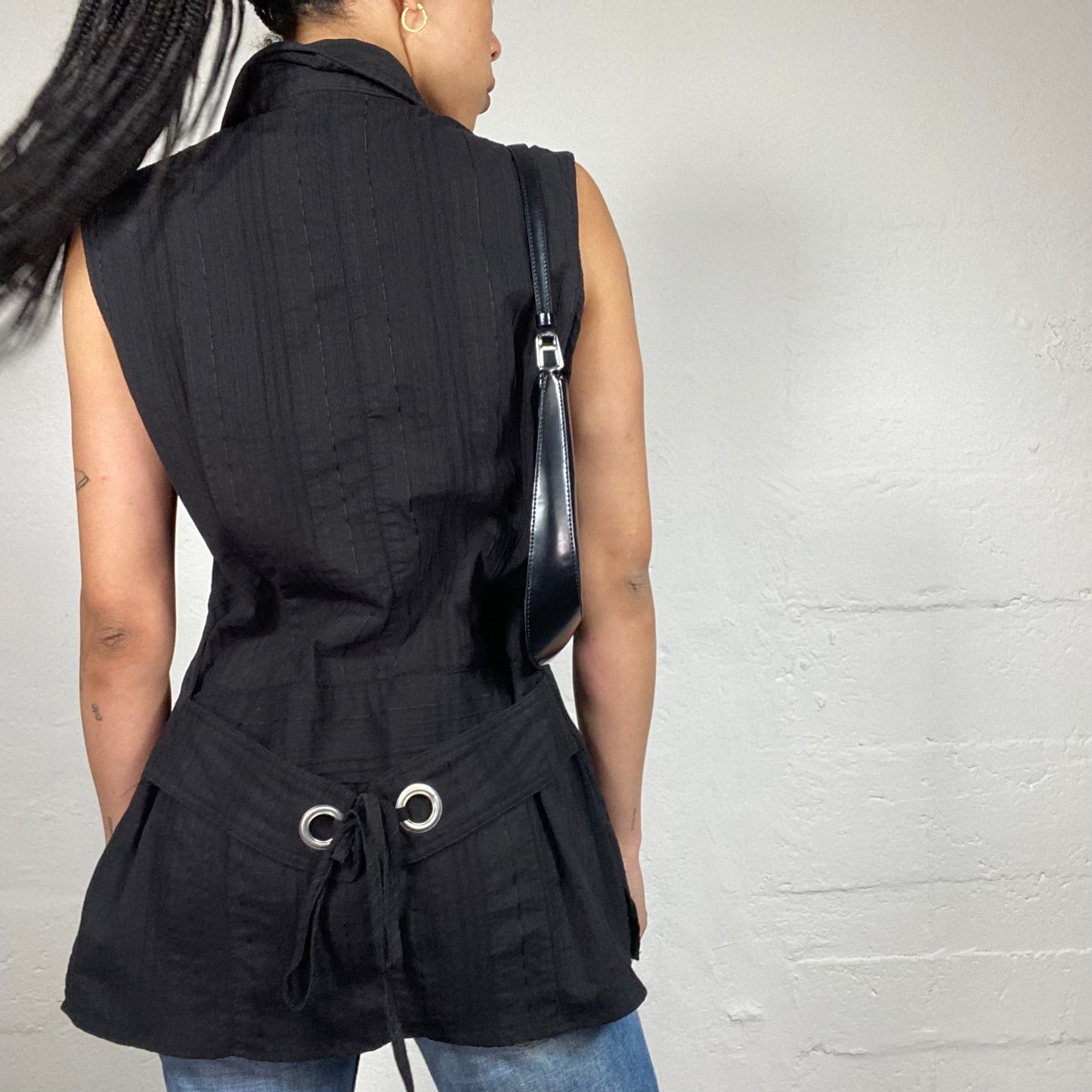 Vintage 2000's Summer Black Linen Button Up Sleeveless Shirt with Back Belt (M)