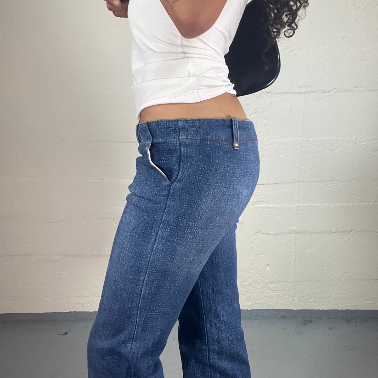 Vintage 2000's Downtown Girl Classic Blue “Clean” Cut Low Waisted Flare Jeans (M)