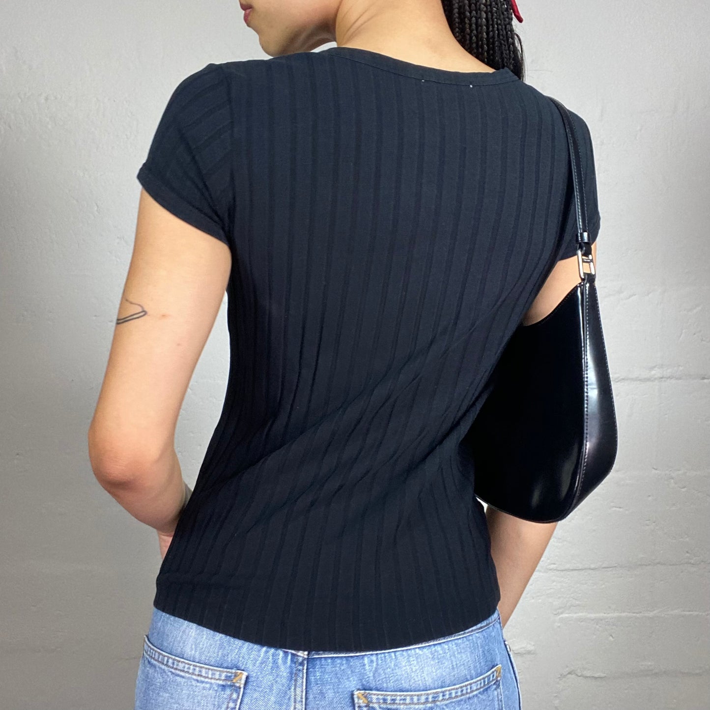 Vintage 2000's Casual Black Striped Jersey Button Up Collar T-Shirt (L)