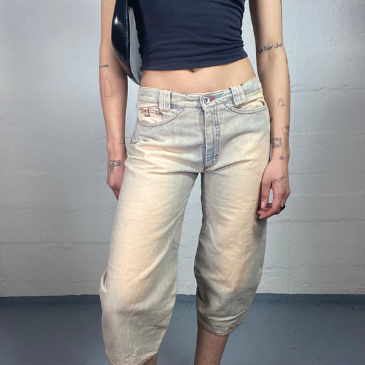 Vintage 2000's Summer Light Denim Beige Wash Middle Waist Straight Cut Capri Jeans (M)