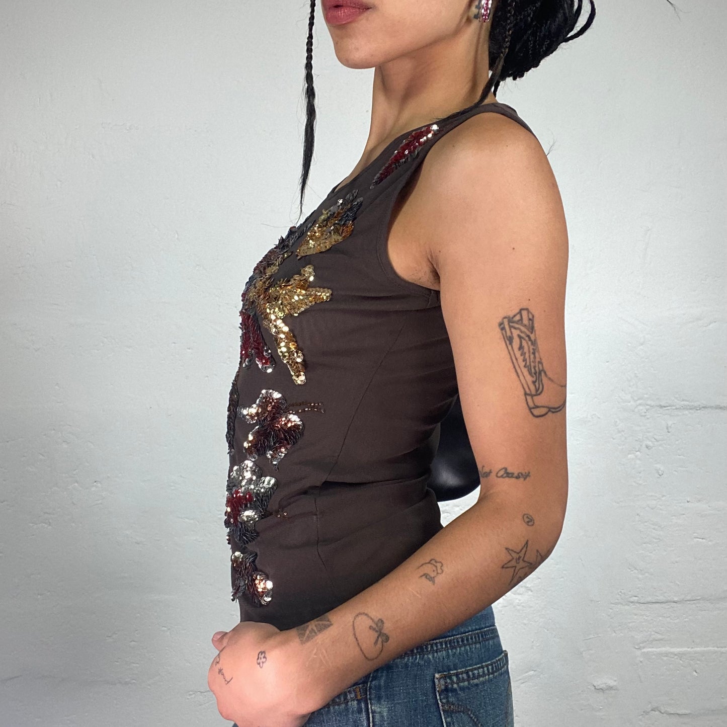 Vintage 2000's Boho Girl Brown Jersey Tank Top with Extra Floral Sequin Embroidery (L)