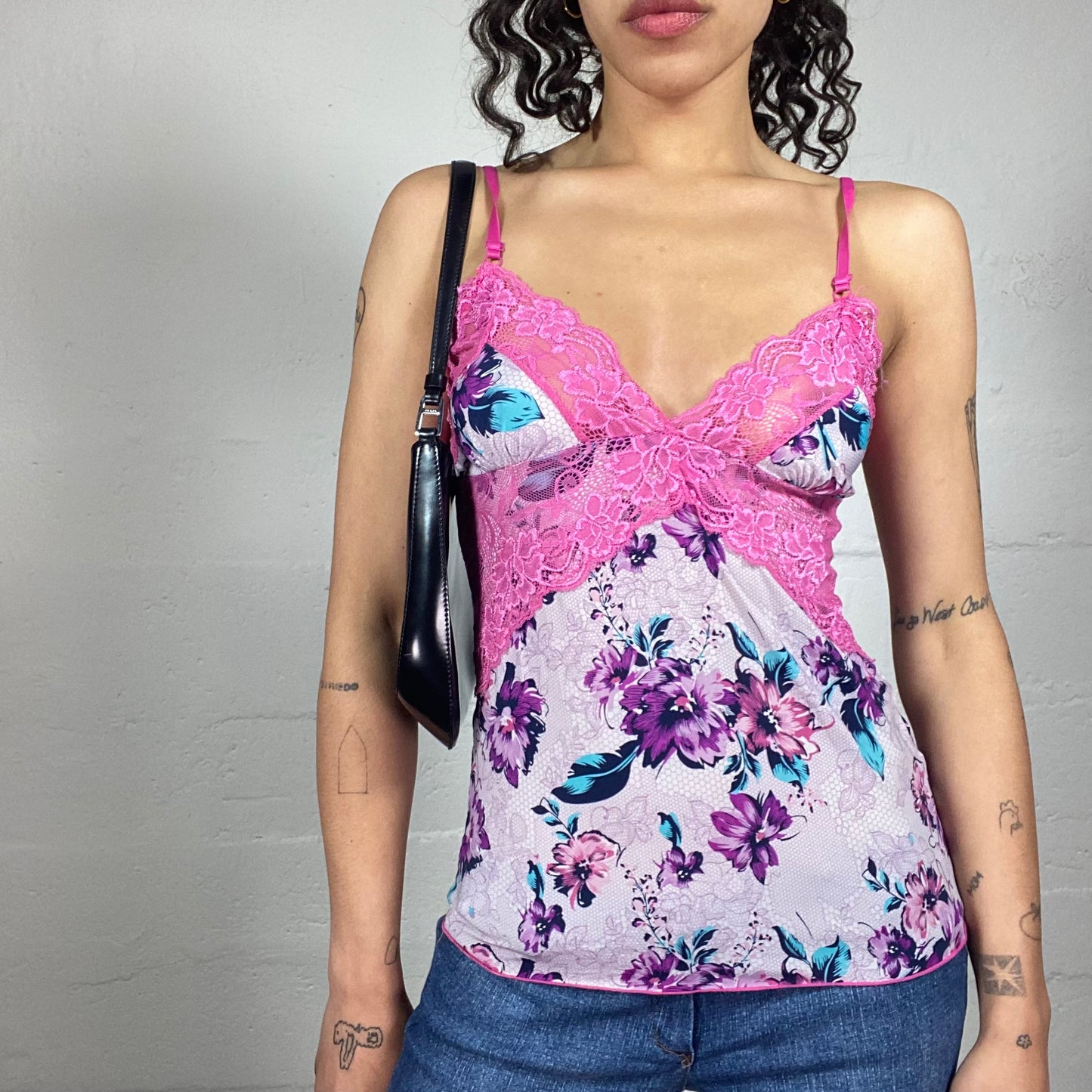 Vintage 2000's Romantic Soft Girl Floral Print Pink Lace Bra Decoration Cami Top (L/XL)