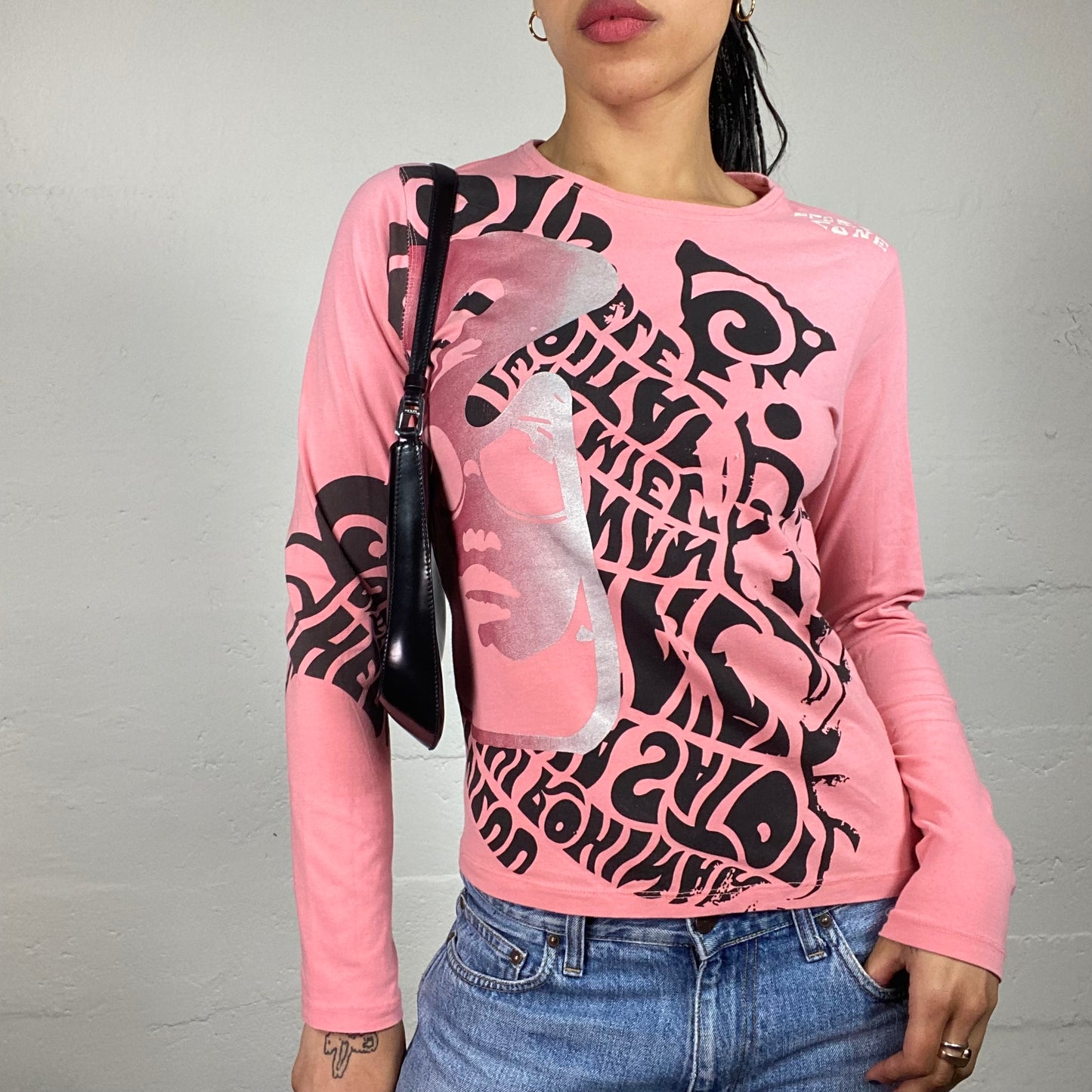 Vintage 2000's Downtown Girl Bubblegum Pink Longsleeve Top with Black and Shimmery Typography Print (L)