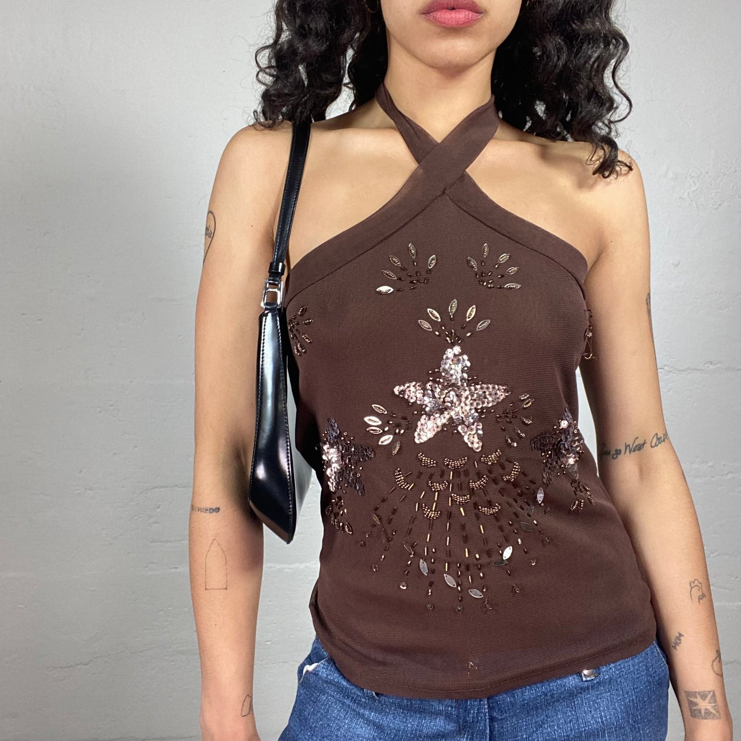 Vintage 2000's Summer Date Brown Jersey Neckholder Top with Multiple Floral Sequins Embroidery (XL/XXL)
