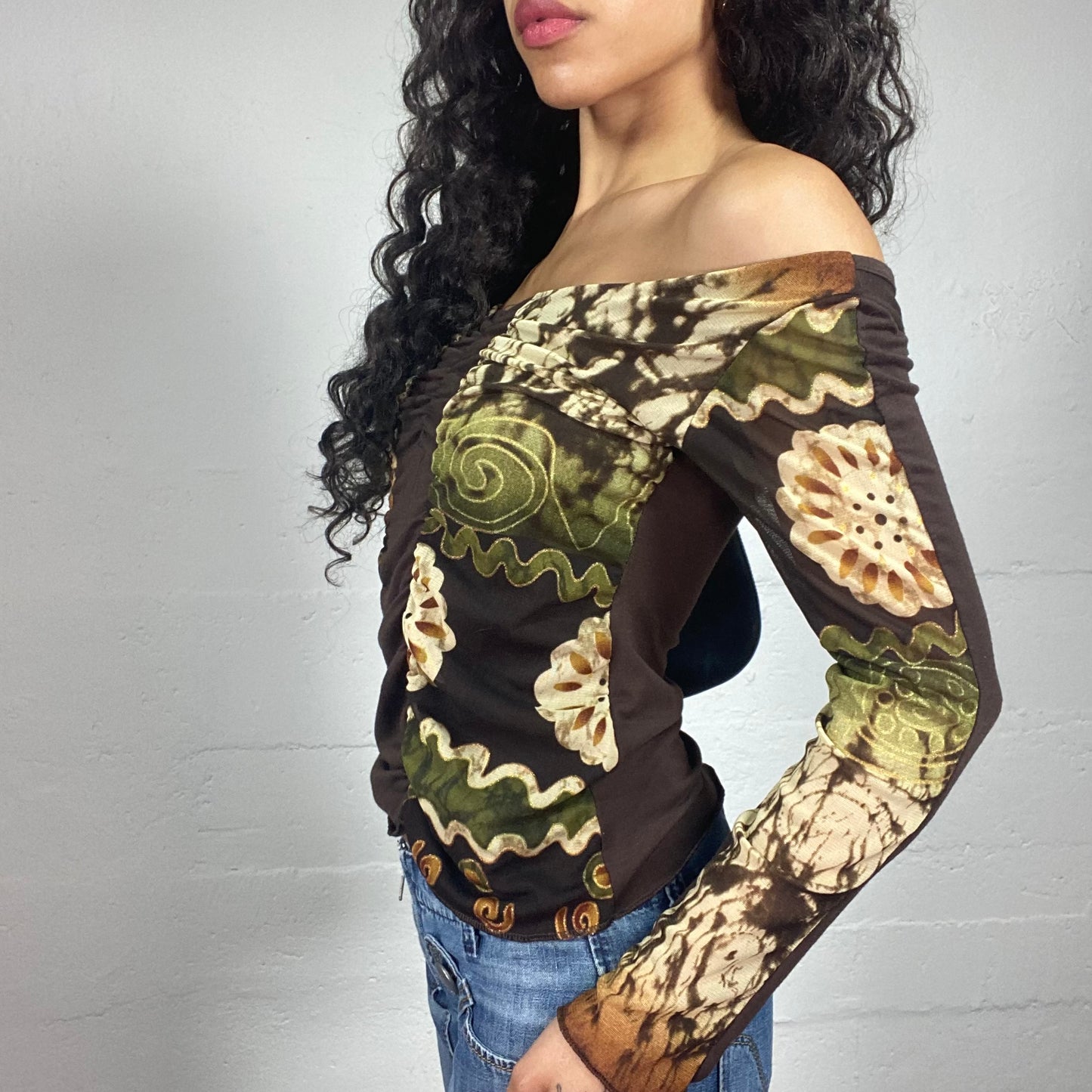 Vintage 2000's Boho Girl Brown and Green Off Shoulder Longsleeved Top with Tie Dye Abstract Print (L)
