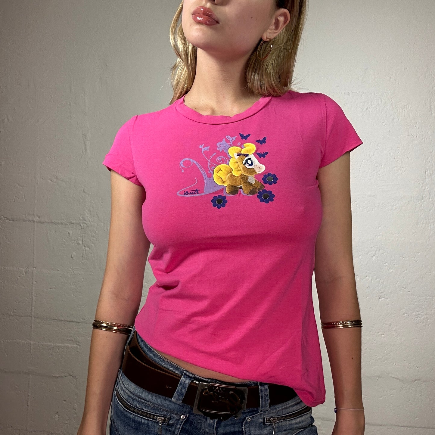 Vintage 2000's Cute Summer Hot Pink T-Shirt with Cartoon Pony Print (S)