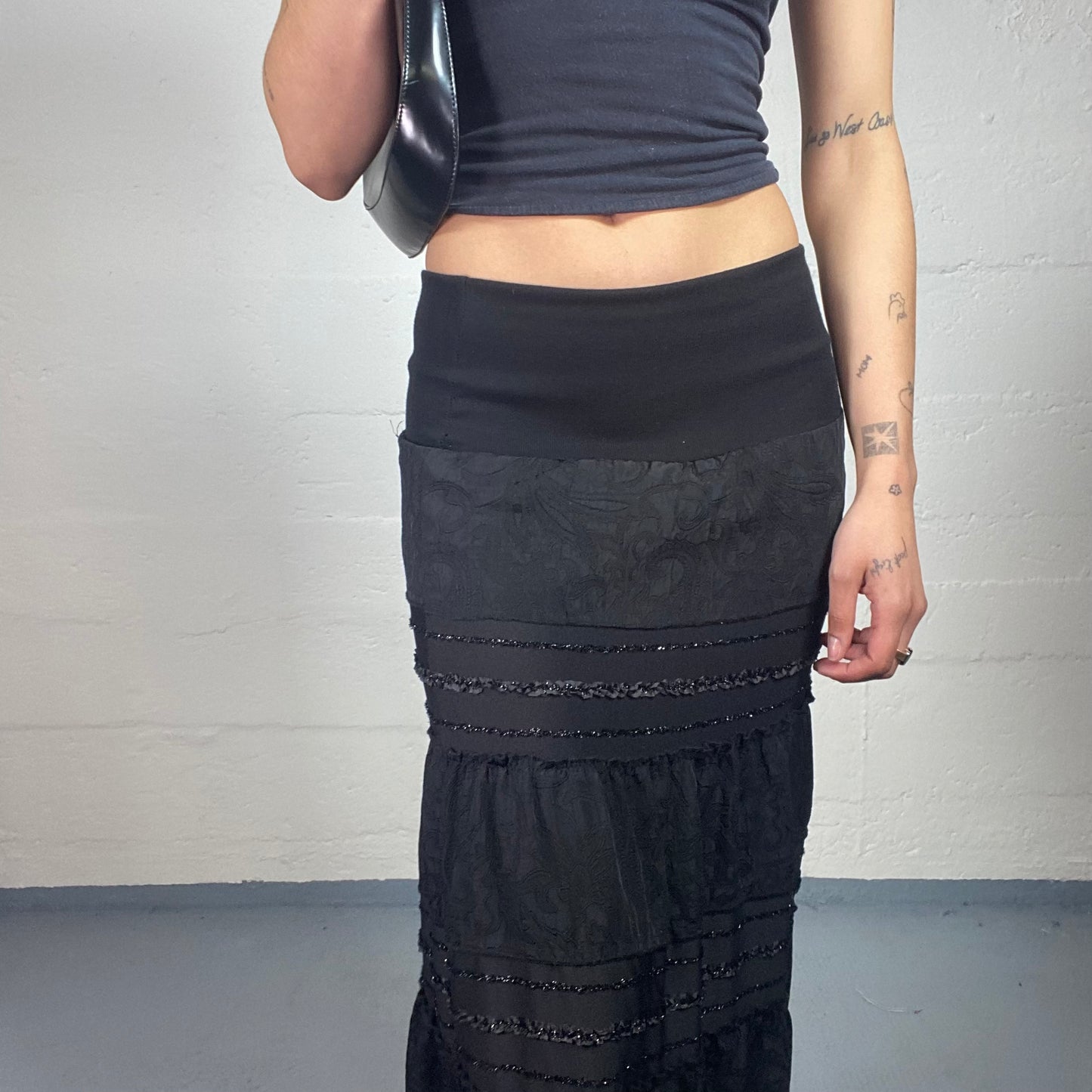 Vintage 2000's Boho Chic Black Low Waisted Maxi Ruffled Layered Skirt with Matching Tone Print and Mini Sequins (M)