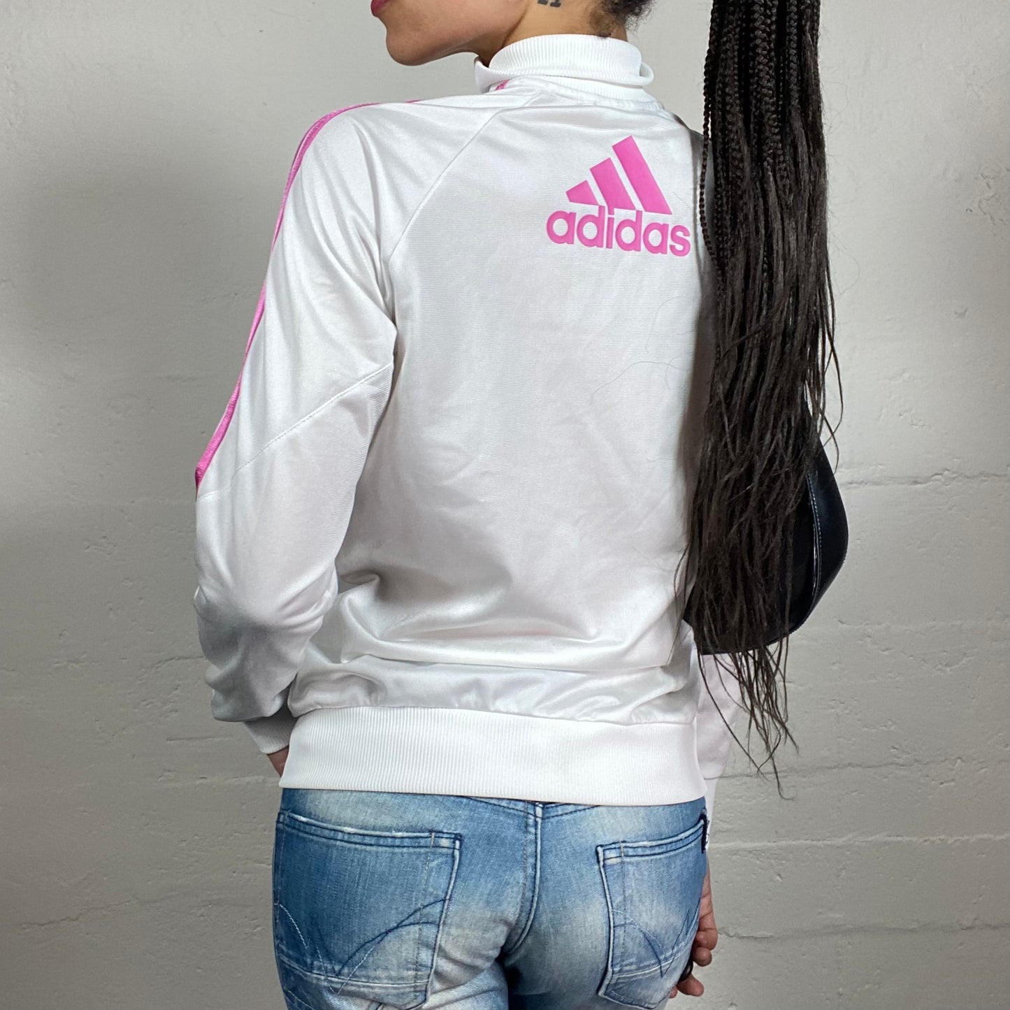 Vintage 2000’s Archive Adidas Paris Hilton Style White Zip Up Pollover with Pink Accents (S)