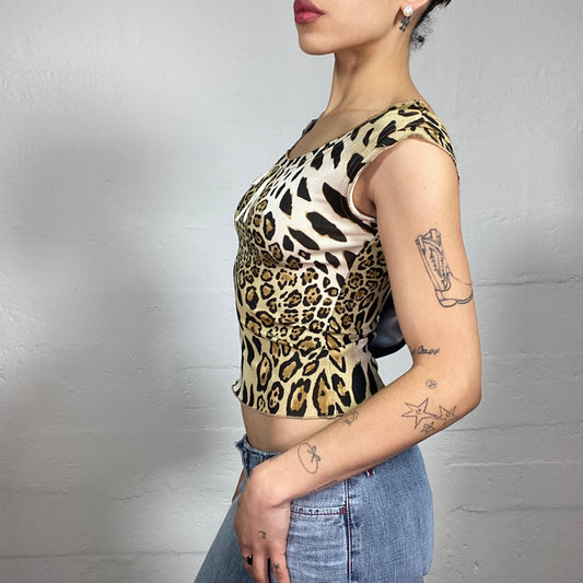 Vintage 2000's Cheetah Girl Chic Off Shoulder Animal Printed Top (S)