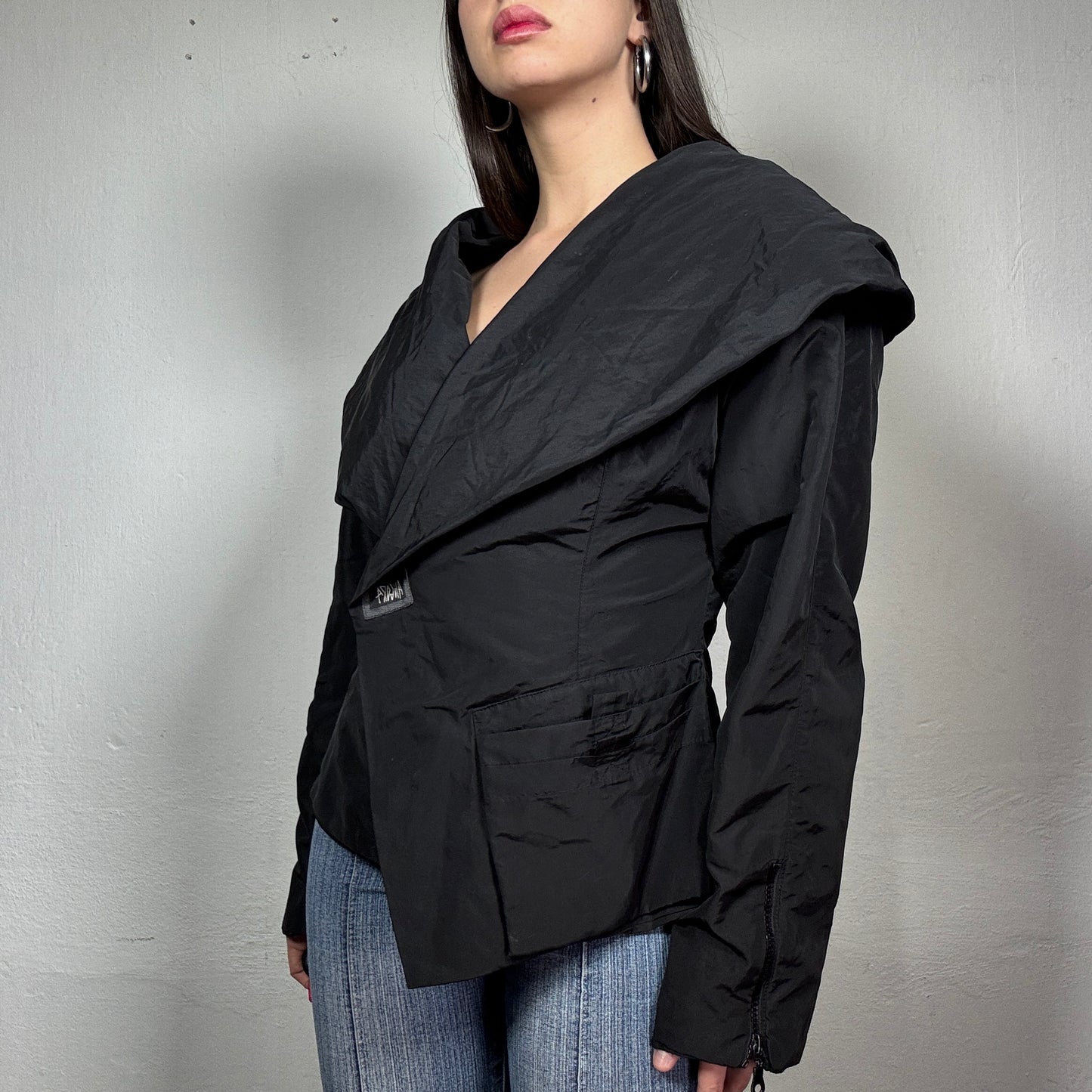 Vintage 2000’s Black Classy Nylon Effect Jacket (M)