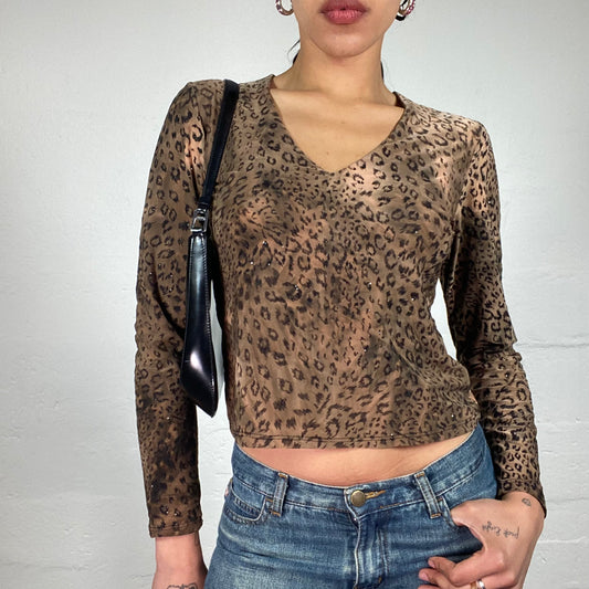 Vintage 2000's Downtown Girl Brown Longsleeve Leo Print V-Cut Top (M)