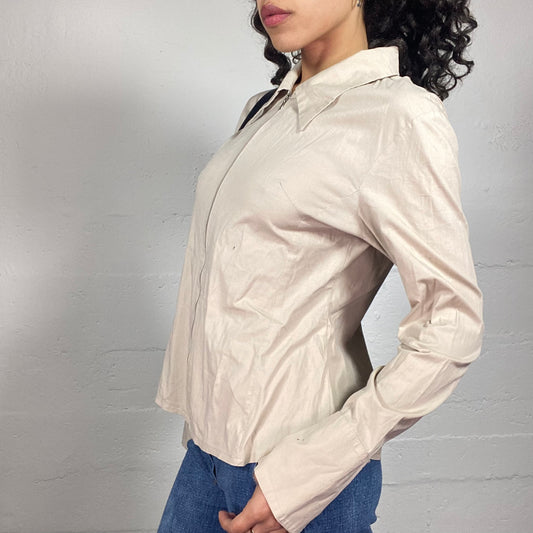 Vintage 2000's Casual Beige Zip Up Shirt with Classic Collar Detail (L)