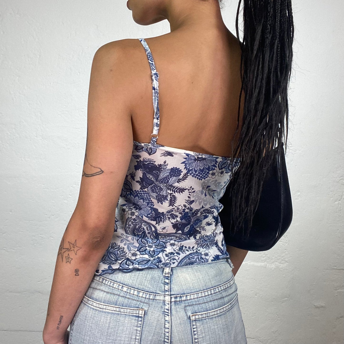 Vintage 2000’s Cute Romantic White Camisole Top with Blue Boho Style Print (M)