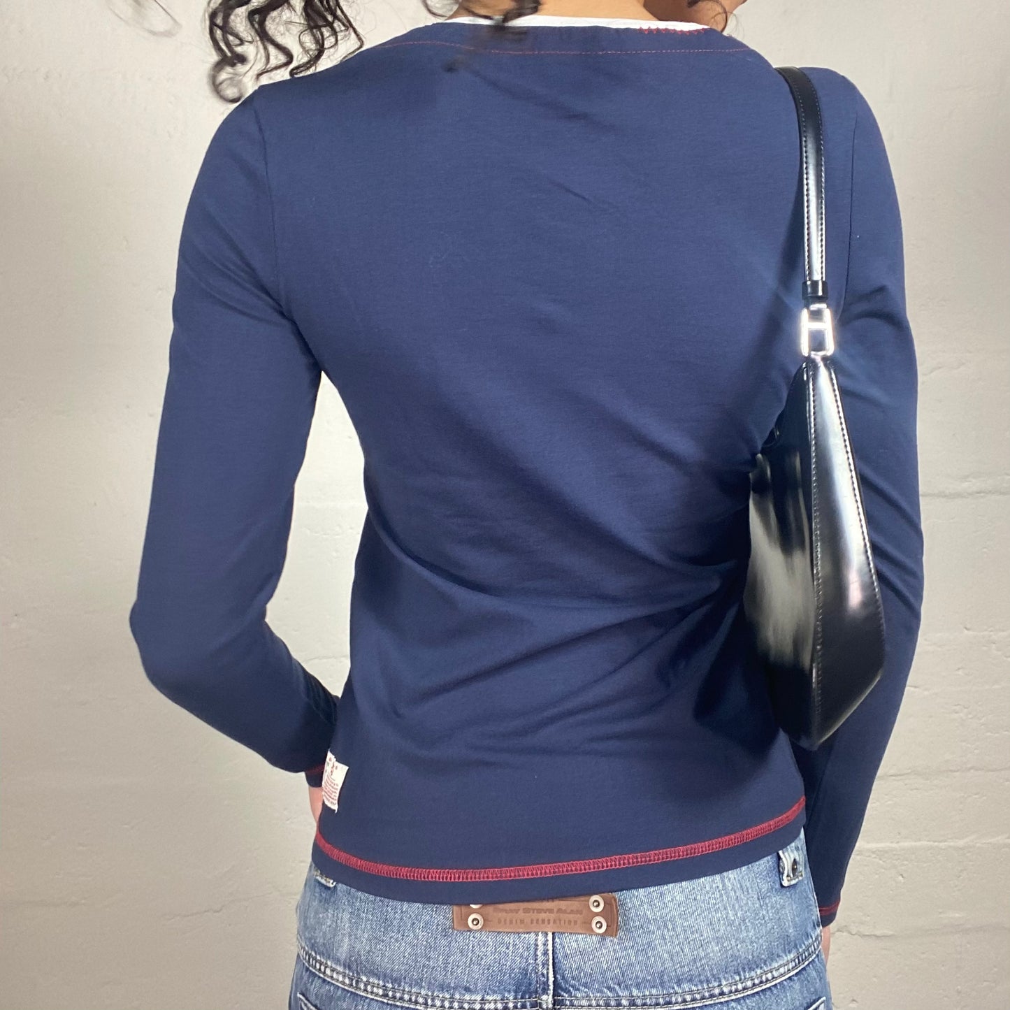 Vintage 2000's Sporty Navy Blue Longsleeve Top with Leone Red Print and Red Seaming (M)