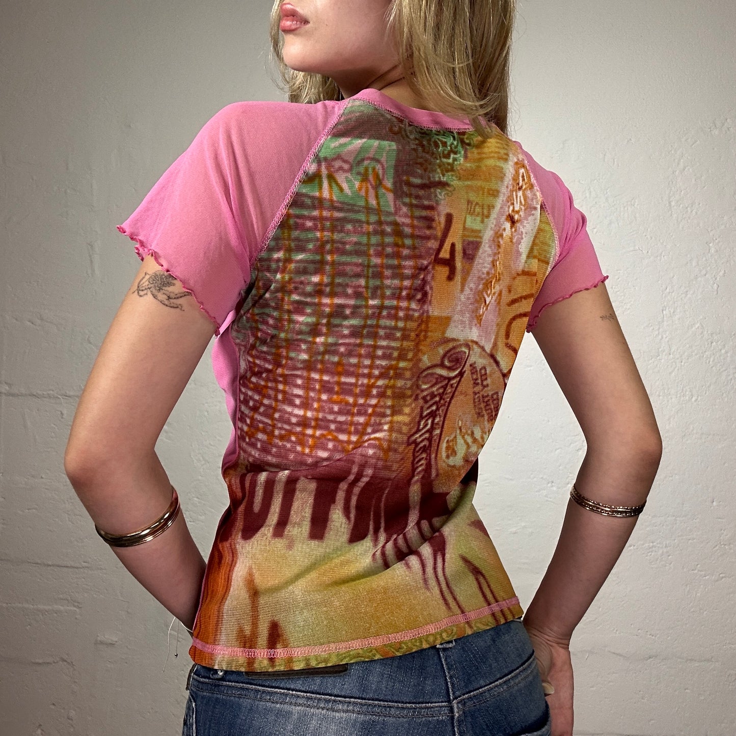 Vintage 2000's Cute Summer Pink Mesh Baby Tee with Brown/Orange Toned Abstract Print (M)