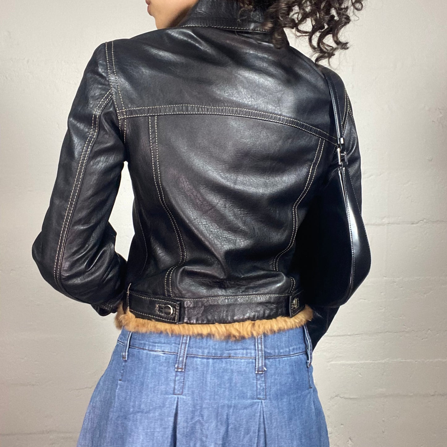 Vintage 2000's Downtown Girl Glossy Black Leather Jacket with Fur Details (M)