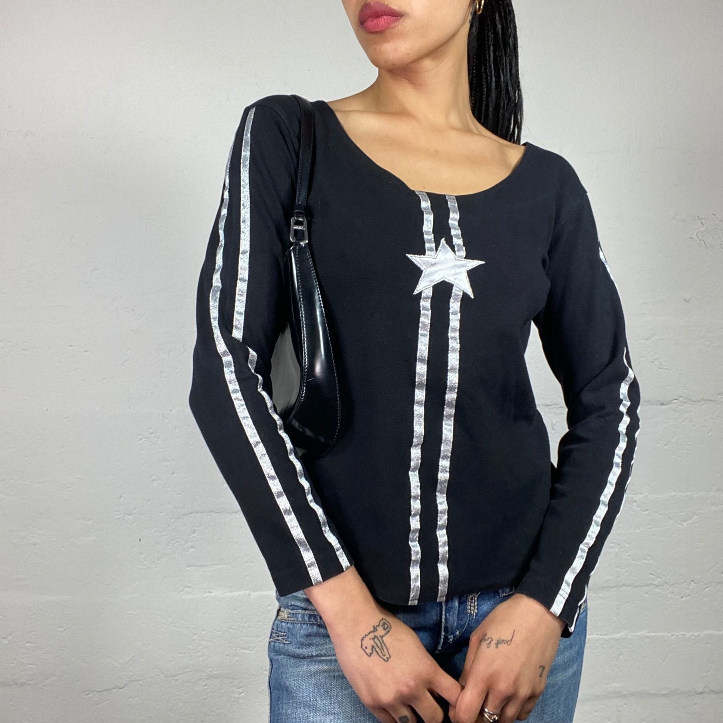 Vintage 2000's Skater Girl Black Longsleeve Top with Shite Striped and Star Print (M)