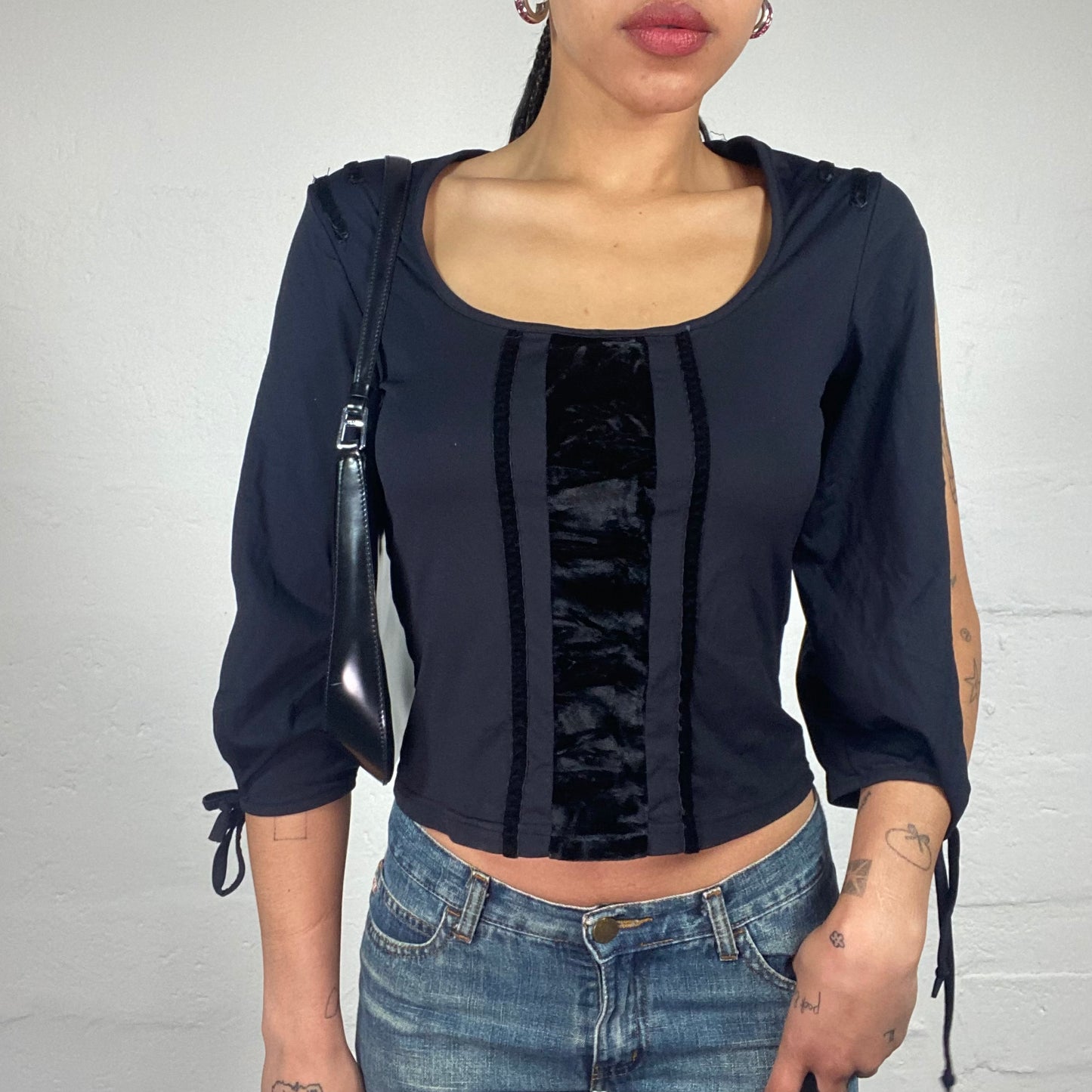 Vintage 2000's Downtown Girl Black 2/4 Sleeve Velour Stripes with Cut Sleeves (M)