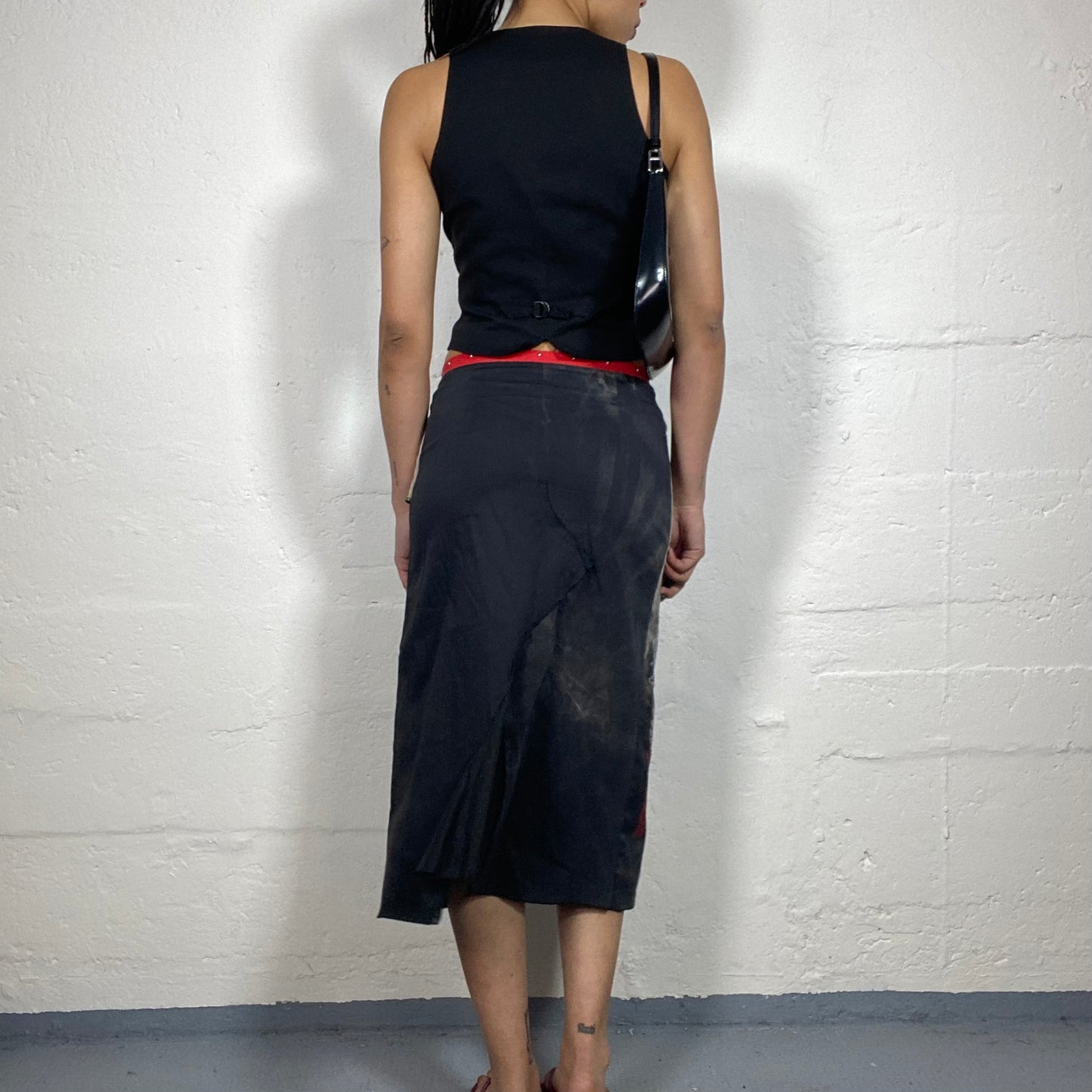 Vintage 2000's Downtown Girl Navy Blue Matched Print Maxi Skirt with Red Waist Band (L)