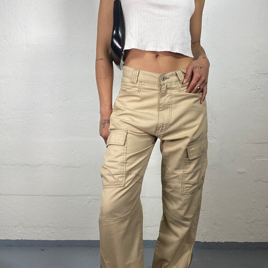 Vintage 2000’s Skater Girl Sand Coloured Baggy Low Waisted Jeans with Side Pockets (M)