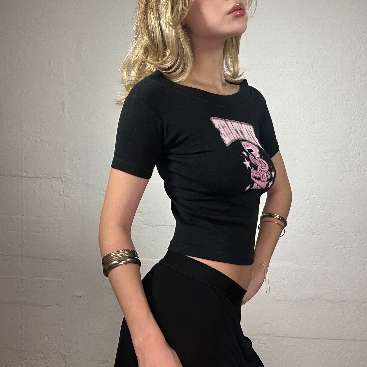 Vintage 2000's Cute Y2K Style Black Baby Tee with Pink “Vintage” Print (S)