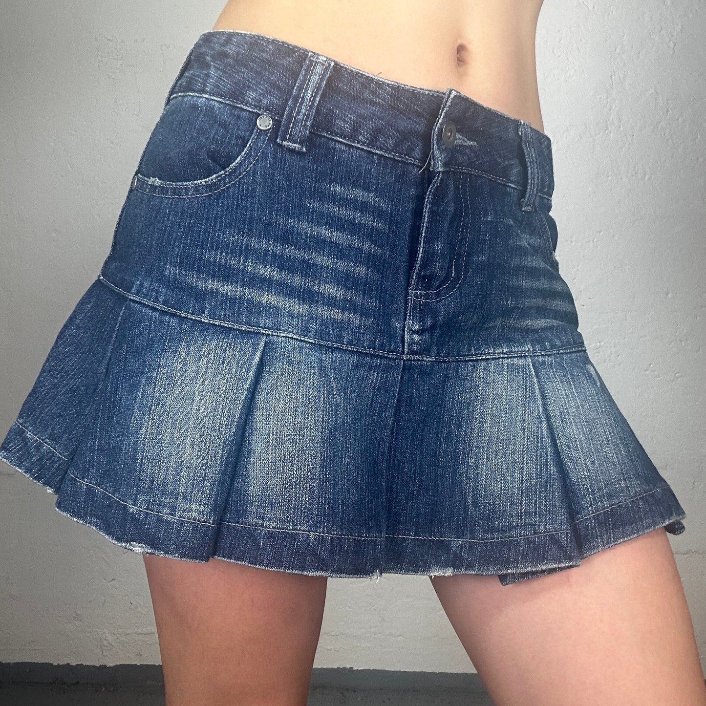 Vintage 2000’s Coquette Denim Mini Skirt with Pleats (S)