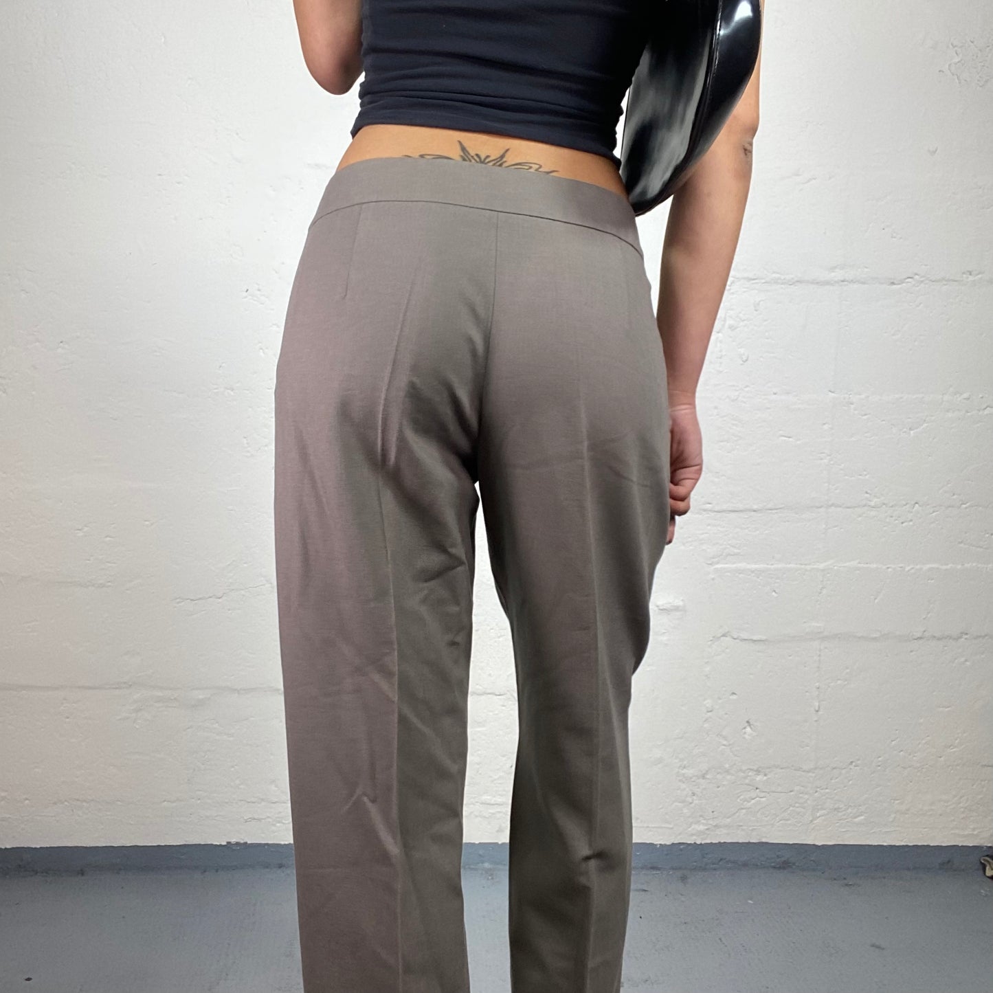 Vintage 2000's Giorgio Armani Office Girl Warm Grey Low Waisted Straight Fit Pants (M)