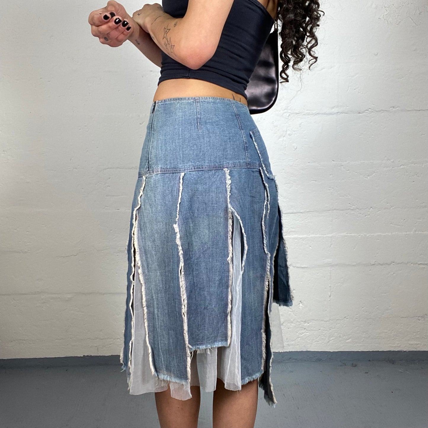 Vintage 2000's Downtown Girl Light Denim Cut Open Trim Midi Skirt (M)