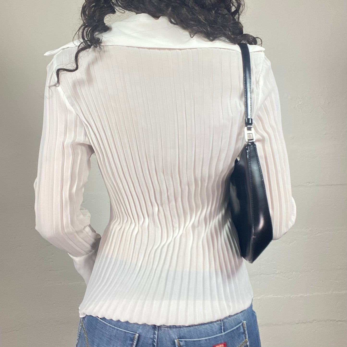 Vintage 2000's Summer White Pleated See Through Button Up Collared Shirt (S)