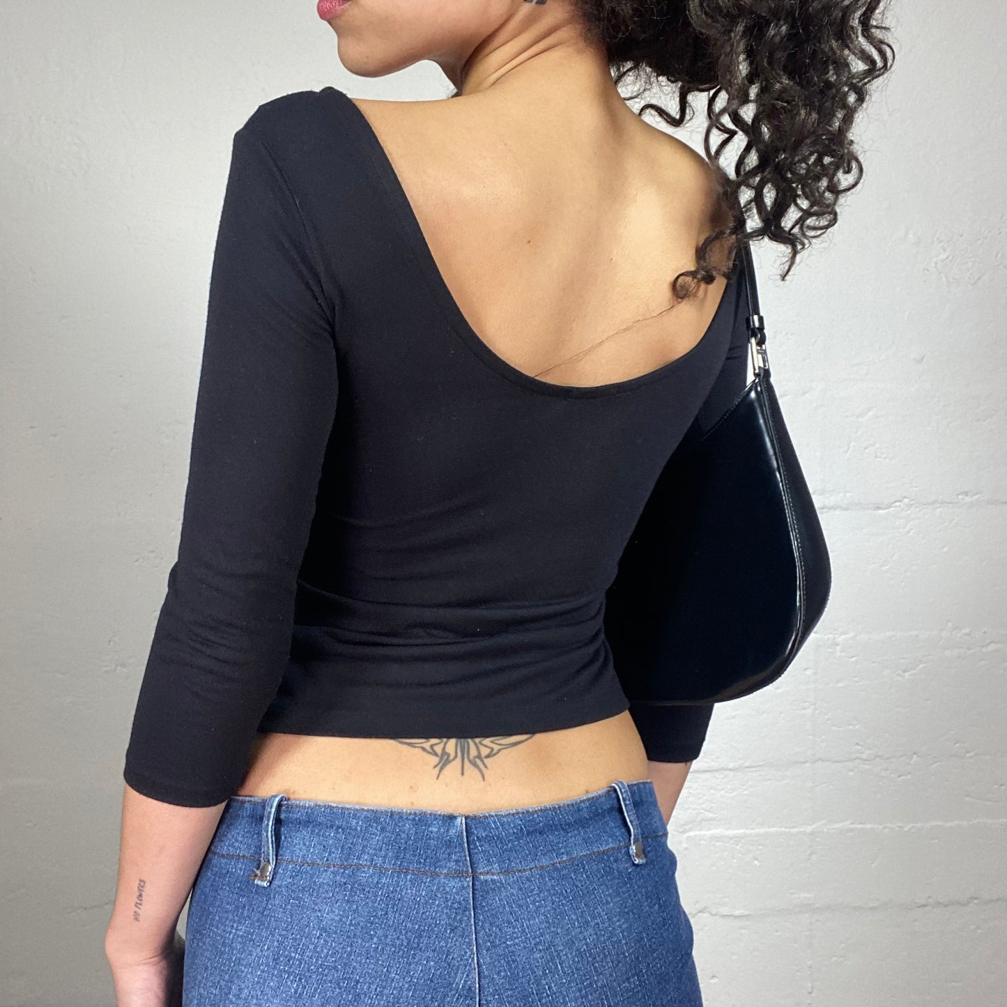 Vintage 2000's Casual Black Slim Fit 3/4 Sleeve Boat Neck Top with Red Hearts Print and Metal Details Arrow Embroidery (S)