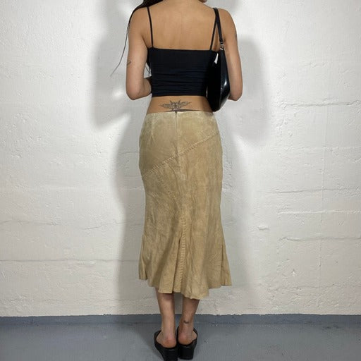 Vintage 90’s Beige Maxi Skirt with Seam Details (44)