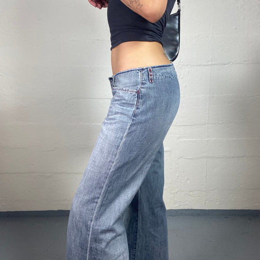 Vintage 2000's Miss Sixty Party Low Waisted Light Wash Flare Jeans (M)