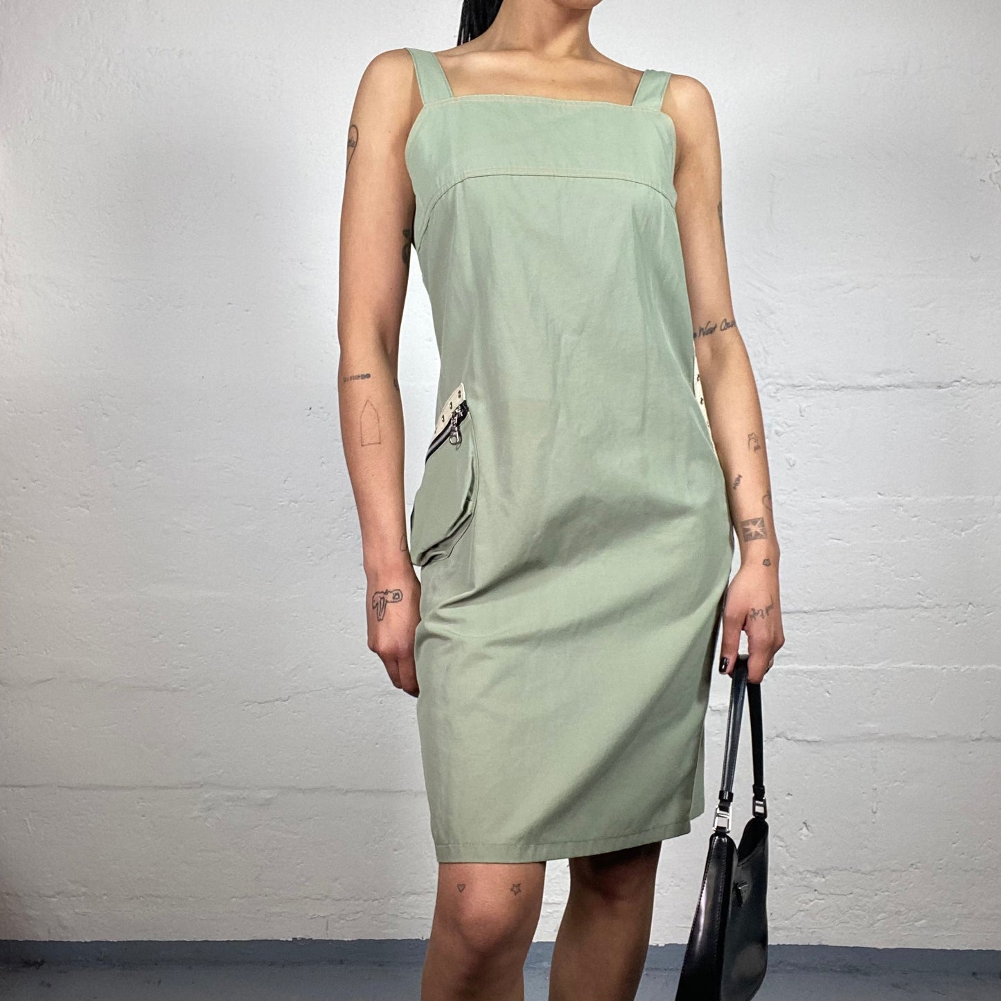 Vintage 2000's Downtown Girl Light Green Knee Length Cami Dress with Big Pocket Detail (M)