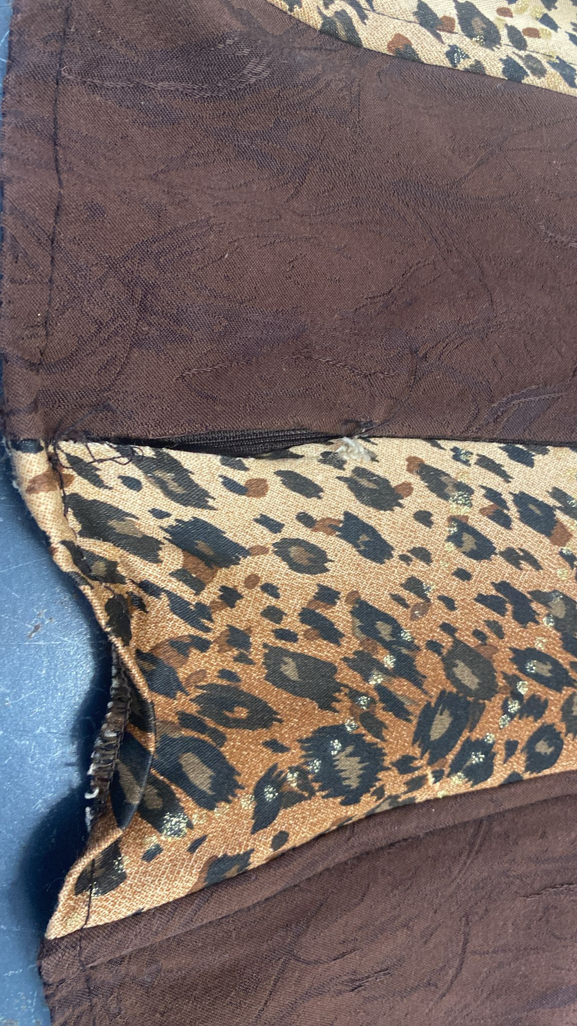 Vintage 2000’s Cheetah Girl Brown Toner V-Cut Cami Top with Animal Print (M)